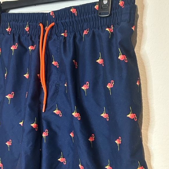 Old Navy Men’s Swim Trunks – Navy with Pink Flamingos, Size Large - Picture 2 of 6